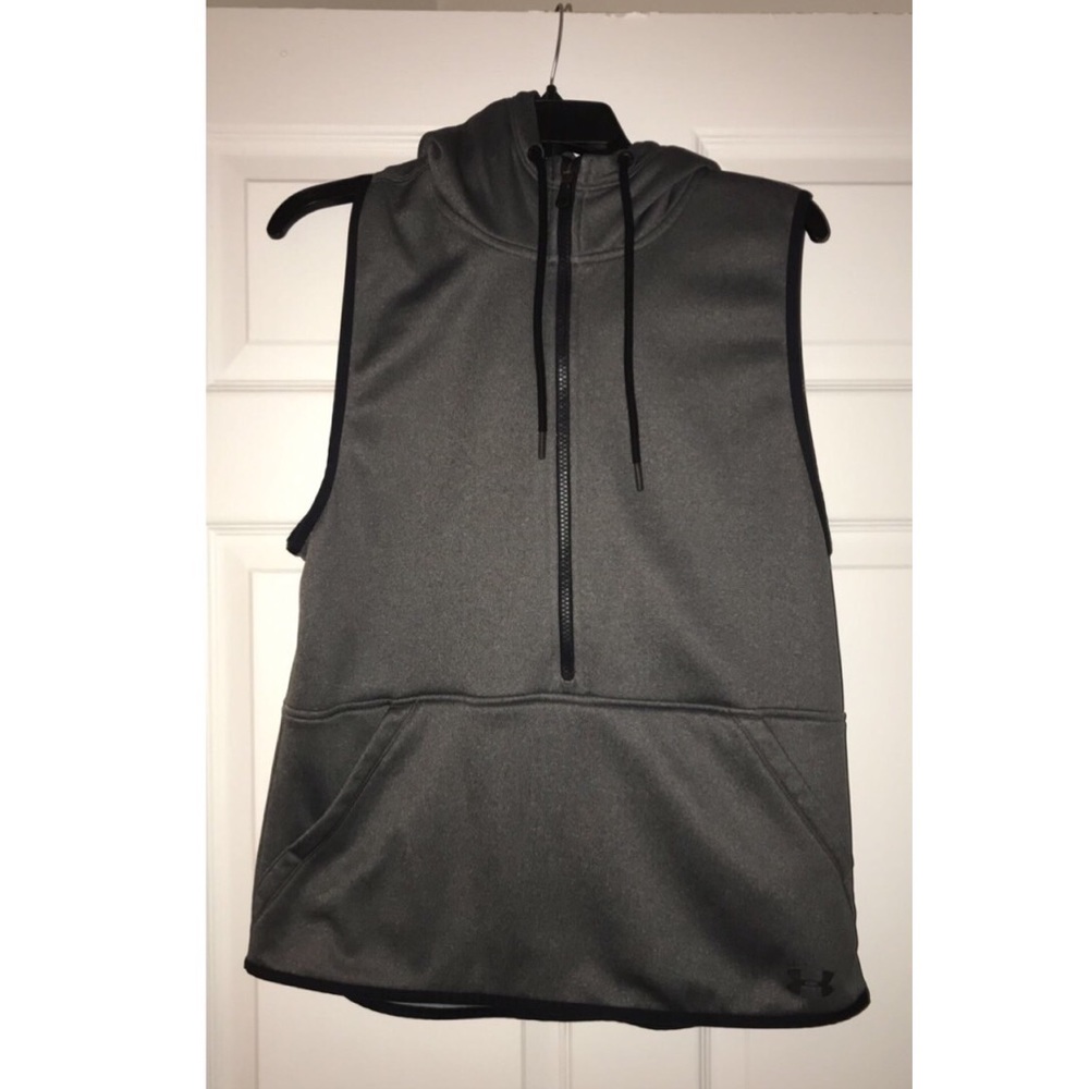 Under Armor pullover vest